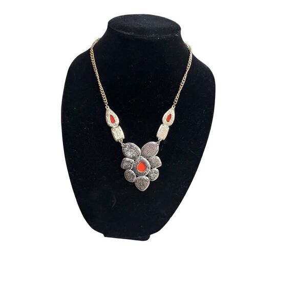 VINTAGE Orange Magenta Faceted Lucite Cabochon Statement Necklace - Picture 3 of 4